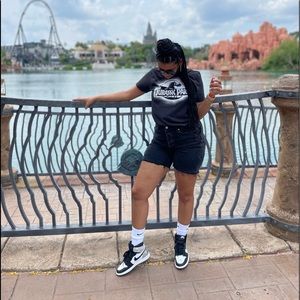 Meet your Posher, Mesha